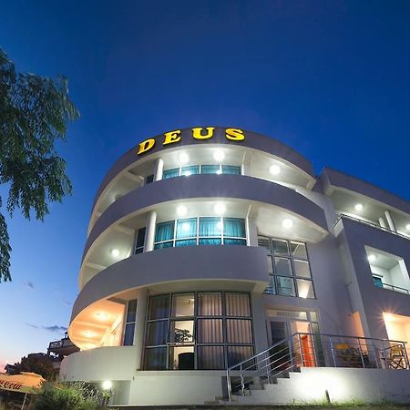 Apartments Deus Добра-Вода Экстерьер фото