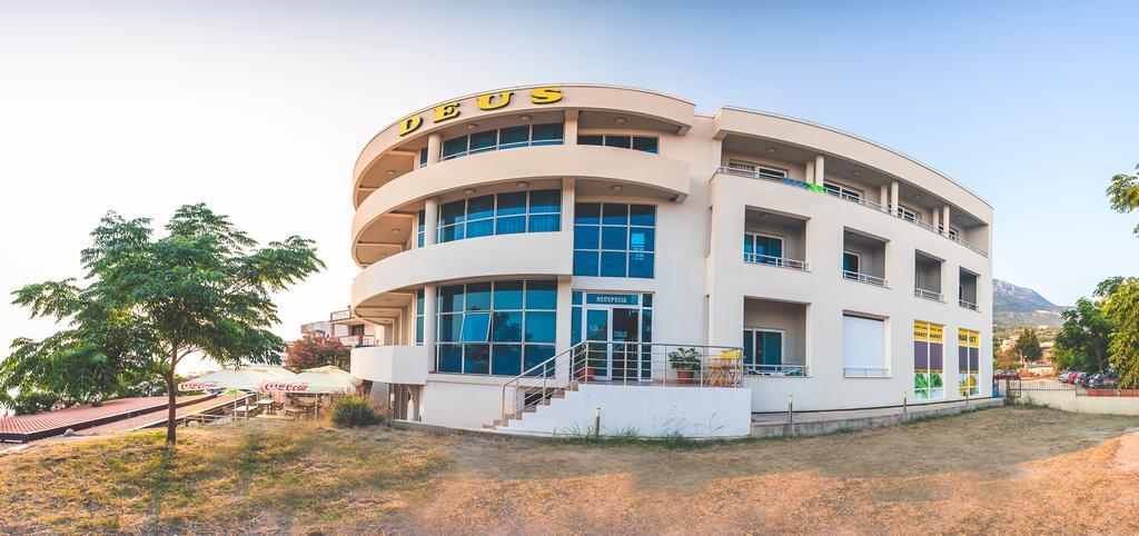 Apartments Deus Добра-Вода Экстерьер фото