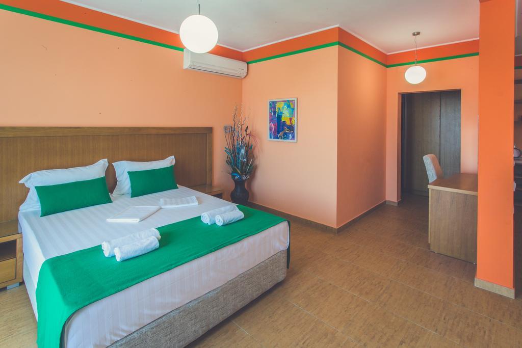 Apartments Deus Добра-Вода Номер фото