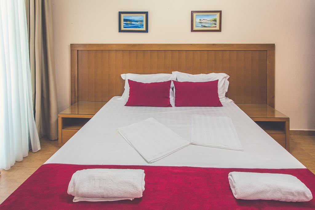 Apartments Deus Добра-Вода Номер фото