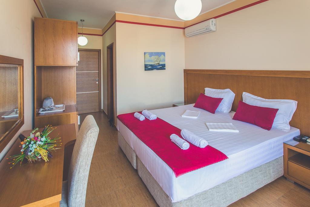 Apartments Deus Добра-Вода Номер фото