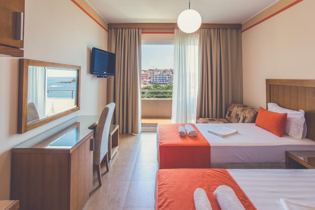 Apartments Deus Добра-Вода Номер фото