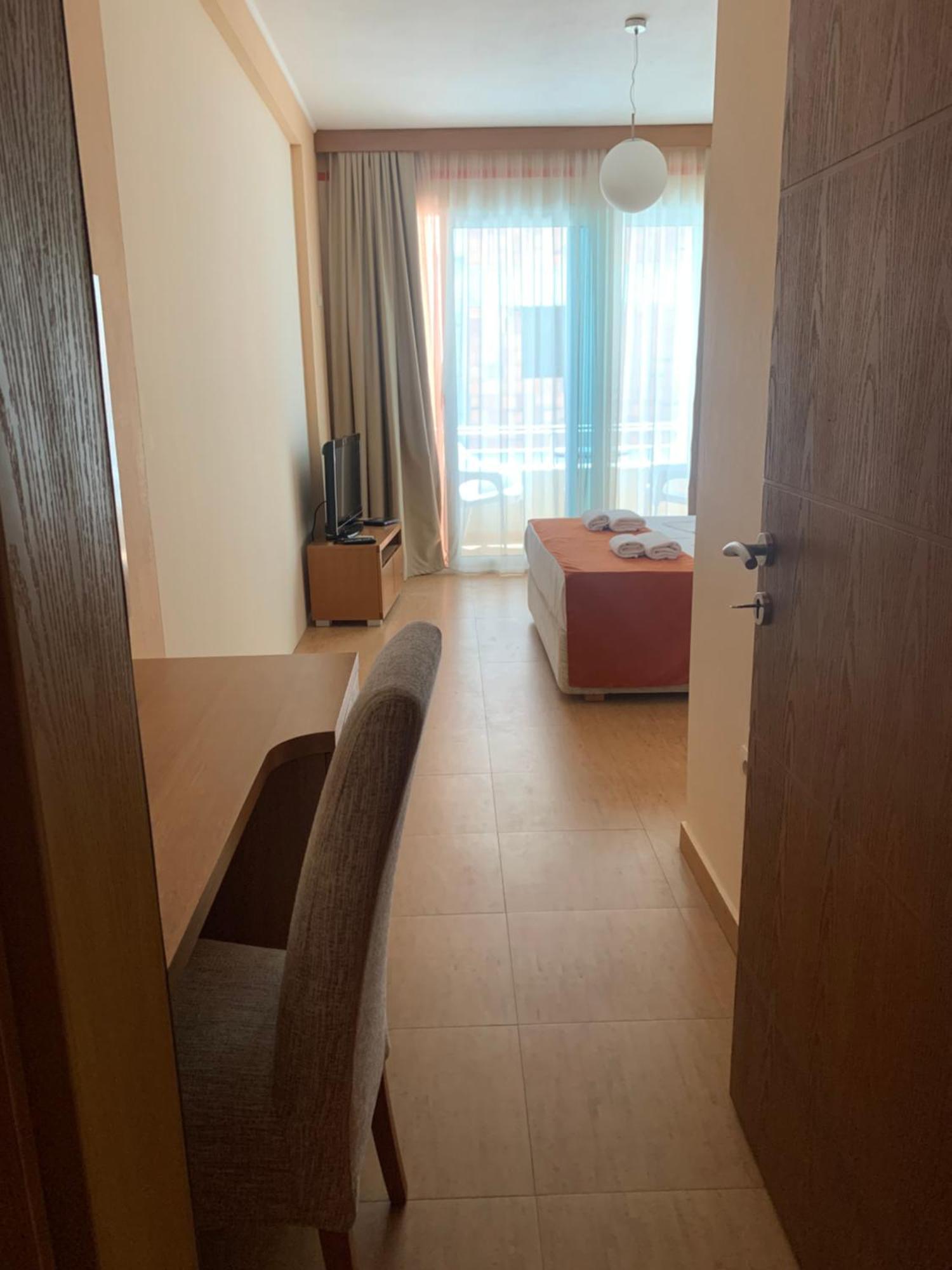 Apartments Deus Добра-Вода Экстерьер фото