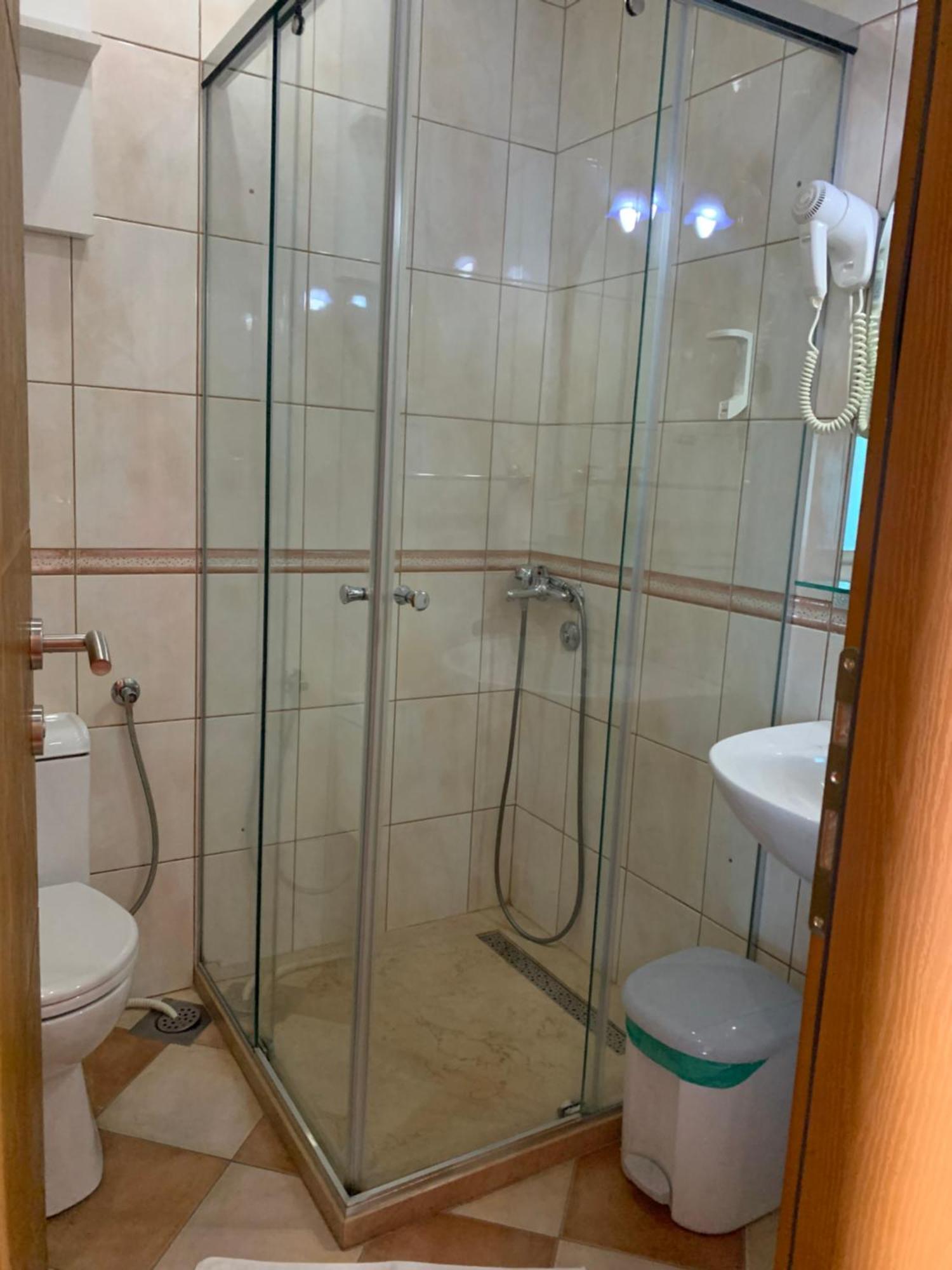 Apartments Deus Добра-Вода Экстерьер фото